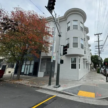 Image 2 - 395 South Van Ness Avenue, San Francisco, CA 94199, USA - House for sale