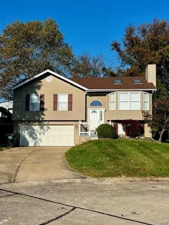 Rent this 3 bed house on 118 Hillside Mdws in Saint Charles, Missouri