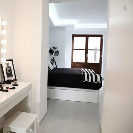 Image 6 - La Strada, Carrer de Quart, 17, 46001 Valencia, Spain - Apartment for rent