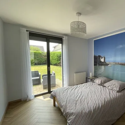 Rent this 4 bed house on 76460 Saint-Valery-en-Caux