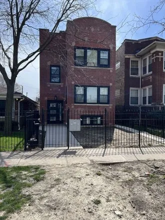 Rent this 3 bed house on 5031 West Maypole Avenue in Chicago, IL 60644