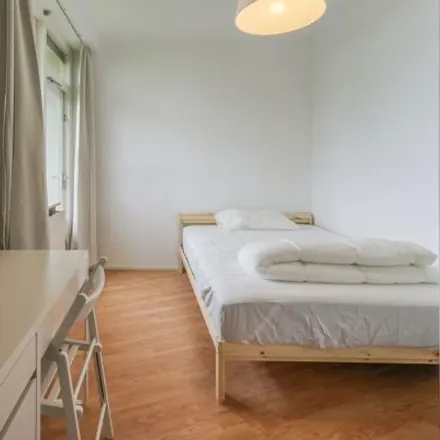 Rent this 4 bed room on Leusdenhof 104 in 1108 CZ Amsterdam, Netherlands