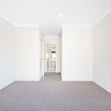 Rent this 4 bed apartment on Ashcroft Loop in Wattle Grove WA 6058, Australia