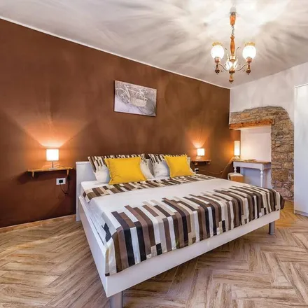 Rent this 1 bed apartment on 52206 Divšići