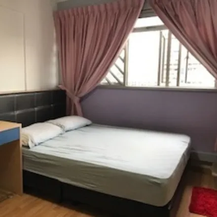 Rent this 1 bed room on 355 Clementi Avenue 2 in Singapore 120355, Singapore