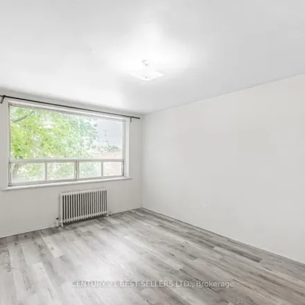 Image 3 - Lake Shore Boulevard West, Toronto, ON M8W 1N2, Canada - Apartment for rent