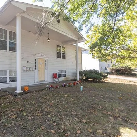 Image 1 - 2922 Leeway Drive, Columbia, MO 65202, USA - House for rent