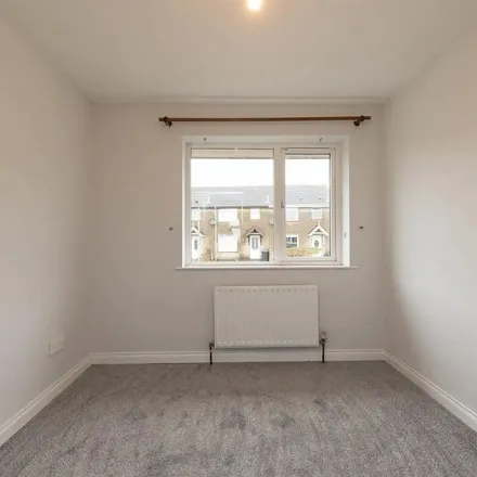 Image 9 - Struel Close, Downpatrick, BT30 6QP, United Kingdom - Apartment for rent