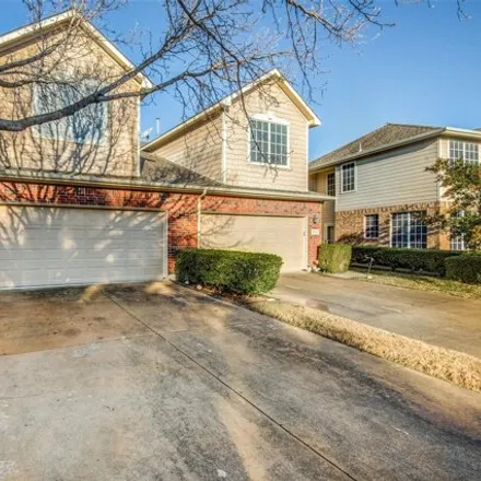 Rent this 3 bed townhouse on 3185 Parma Lane in Plano, TX 75093