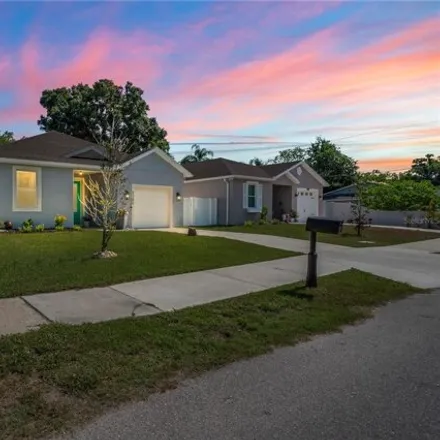 Buy this 3 bed house on 2793 East North Bay Street in Altamira Heights, Tampa
