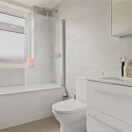 Image 7 - Chester Court, Albany Street, London, NW1 4BU, United Kingdom - Apartment for rent