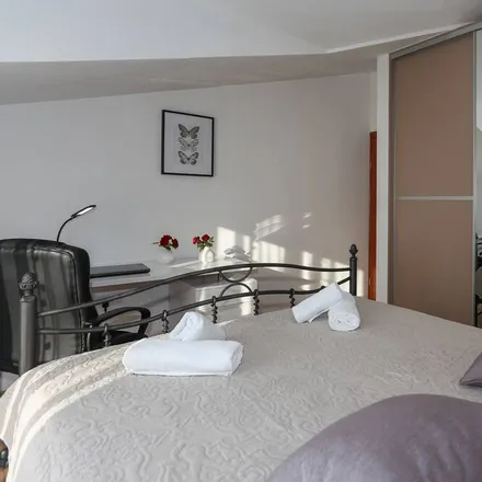 Rent this 5 bed house on Grad Trilj in Split-Dalmatia County, Croatia