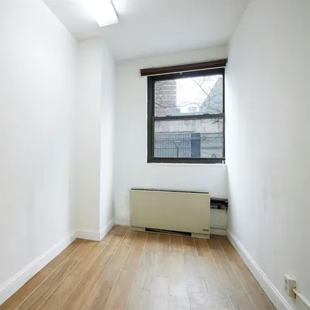 Image 3 - 140 WEST END AVENUE 1D in New York - Apartment for sale
