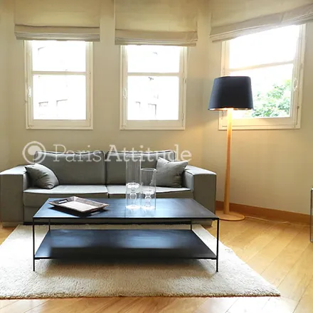 Image 5 - 64 Boulevard Flandrin, 75116 Paris, France - Apartment for rent