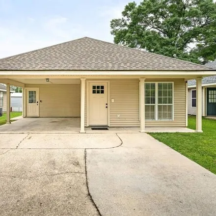 Buy this 3 bed house on 30098 Kinchen Street in Albany, Livingston Parish