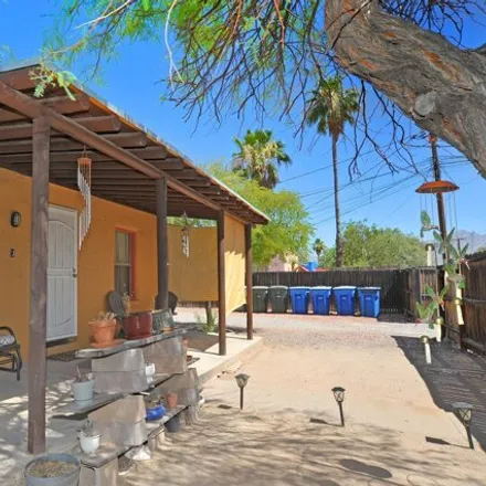 Buy this studio house on 2431 N Edith Blvd in Tucson, Arizona