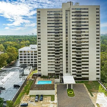 Image 1 - The Park Square, 49 Briar Hollow Lane, Houston, TX 77027, USA - Condo for sale