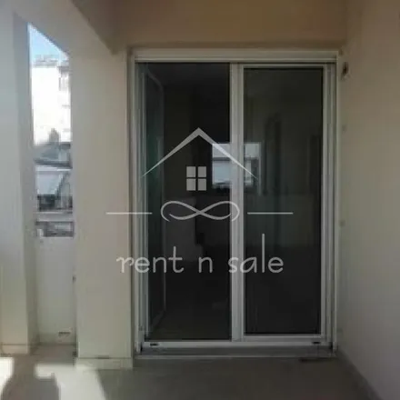 Rent this 3 bed apartment on Λακωνίας 35 in Piraeus, Greece
