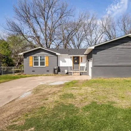 Buy this 3 bed house on 1275 North Cherrington Avenue in Claremore, OK 74017