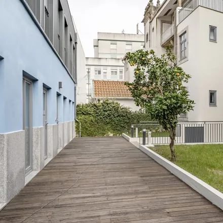Image 16 - Travessa das Oliveirinhas, 4000-222 Porto, Portugal - Apartment for rent