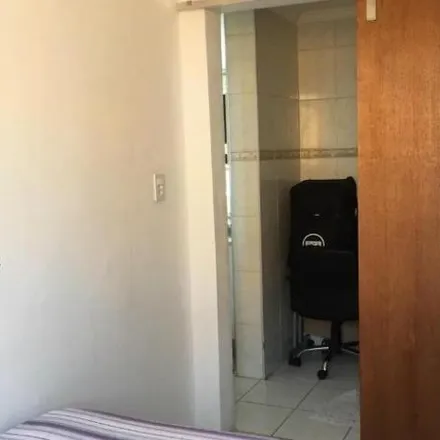 Buy this 2 bed apartment on Rua Guarulhos in Cohab II, Carapicuíba - SP