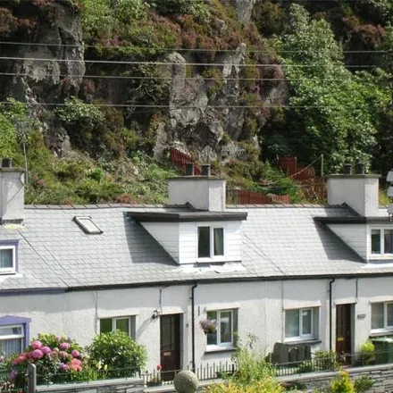 Buy this 2 bed townhouse on Llwyn-y-gell Terrace in Llwyn-y-Gell, Rhiwbryfdir