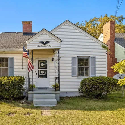 Buy this 3 bed house on 1001 Live Oak Street in Steep Pines Fork, Beaufort