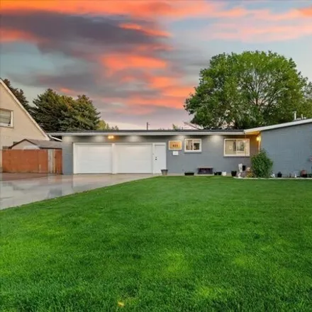 Buy this 3 bed house on 411 W Bird Ave in Nampa, Idaho