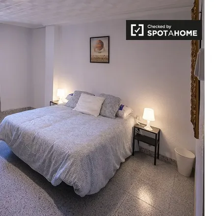 Image 4 - Avinguda Doctor Peset Aleixandre, 46019 Valencia, Spain - Room for rent