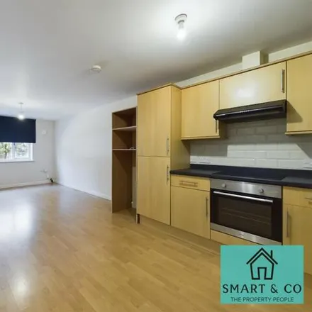 Image 4 - St. James the Less, Uttoxeter Road, Longton, ST3 1PX, United Kingdom - Apartment for sale