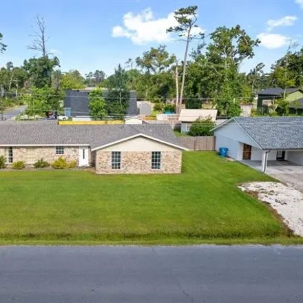 Buy this 3 bed house on 2220 Tammy Street in Sulphur, LA 70663