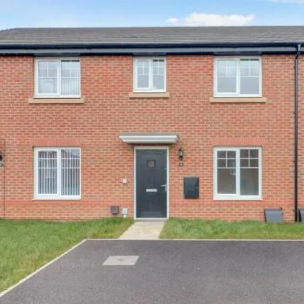 Buy this 3 bed townhouse on Bradford Street in Chester, CH4 7DE