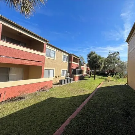 Image 3 - 690 Kenwick Circle, Casselberry, FL 32707, USA - Condo for sale
