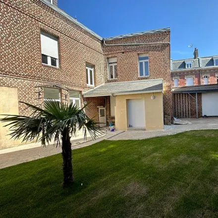 Rent this 1 bed apartment on 2 Rue Charles Rogier in 02100 Saint-Quentin, France