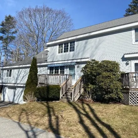 Buy this 2 bed condo on 3 Harbor Heights Road in Boothbay Harbor, ME 04538