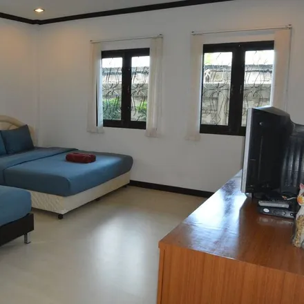 Image 1 - 20150, Thailand - House for rent