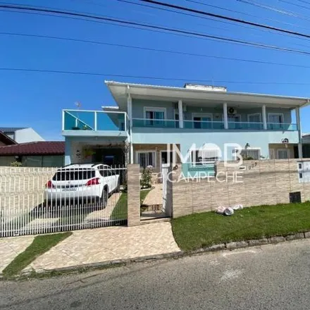 Buy this 2 bed house on Rua José Elias Lopes in Campeche, Florianópolis - SC