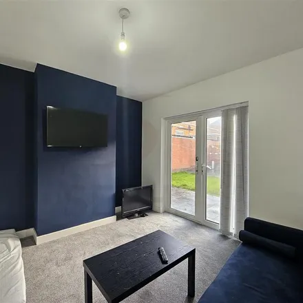 Image 4 - Severn Street, Leicester, LE2 0NN, United Kingdom - Room for rent