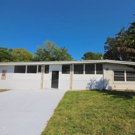 Buy this 3 bed house on 1031 Alice Drive in Daytona Beach, FL 32117