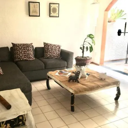 Buy this 3 bed house on Privada Centauro in Colonia Lomas Verdes 3ra Sección, 53120 Lomas Verdes