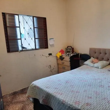 Buy this 2 bed house on Rua Sete in Jardim Santiago, Hortolândia - SP
