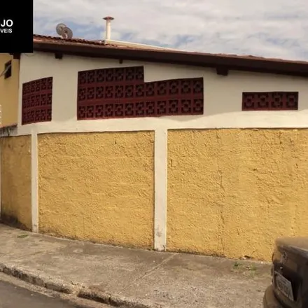 Rent this 3 bed house on Rua Ismael Dias da Silva in Centro, Tremembé - SP
