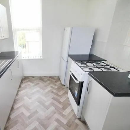 Image 3 - 130 Foxhall Road, Nottingham, NG7 6LH, United Kingdom - Apartment for rent