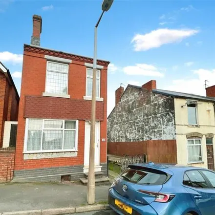 Buy this 3 bed house on Alma Street in Cradley, B63 2JD