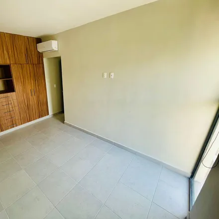 Rent this studio apartment on Calle Alacio Pérez in Salvador Díaz Mirón, 91910