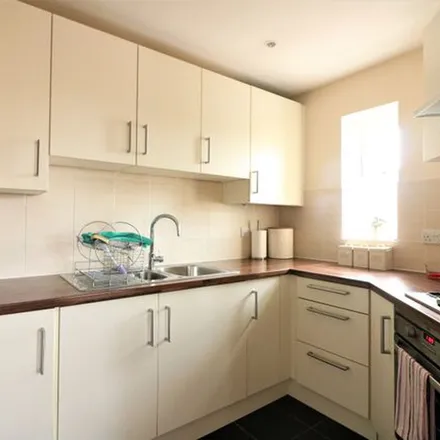 Rent this 2 bed apartment on Mendip Way in North Hertfordshire, SG1 6GD