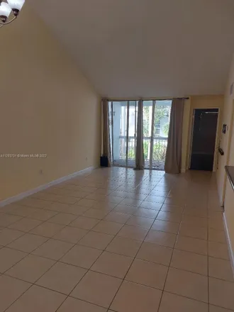 Image 4 - 4658 Northwest 97th Court, Doral, FL 33178, USA - Condo for rent