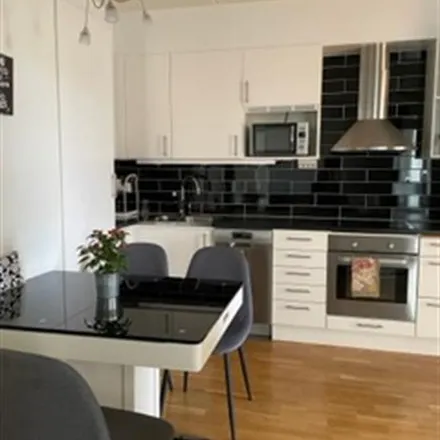 Rent this 2 bed apartment on Lindholmsallén 51 in 417 53 Gothenburg, Sweden