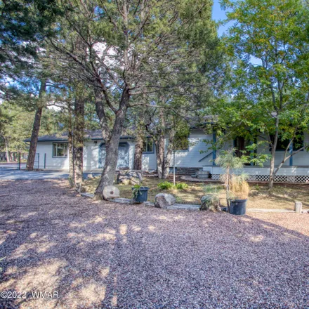 Buy this 2 bed house on 209 Blueridge Drive in Pinetop-Lakeside, AZ 85929