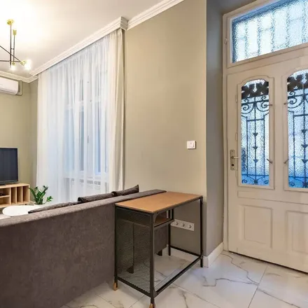 Rent this 1 bed apartment on Budapest in Lónyay utca 46, 1093